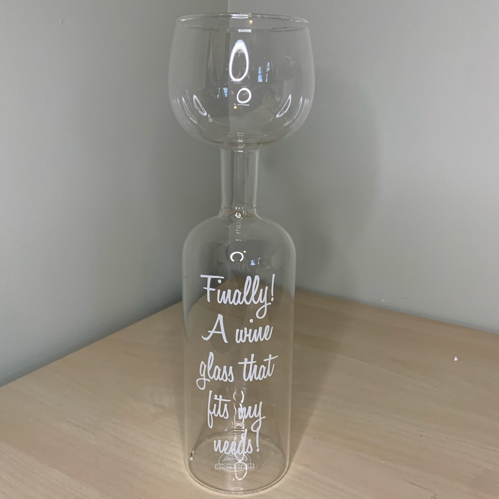 Wine Bottle Glass - NWOT - Picture 5 of 7